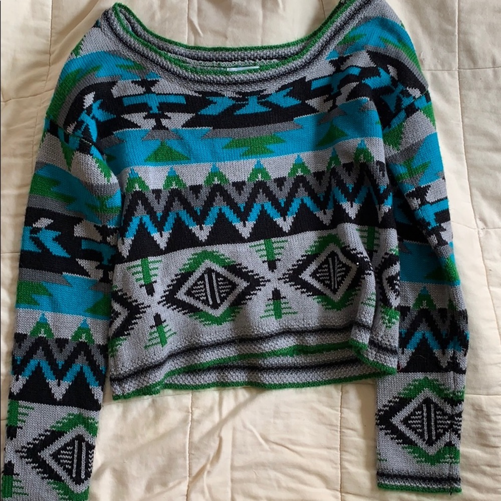 Tribal cropped sweater